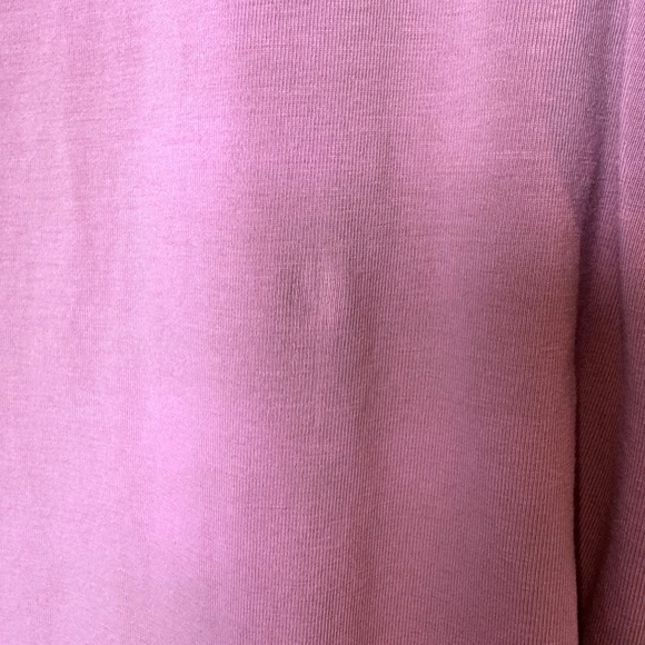 Lululemon Ladies Stretch Long Sleeve Athletic Shirt, GUC - Picture 6 of 7